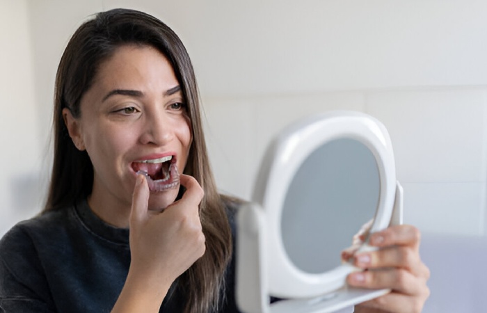 How Do Teeth Whitening Strips Work?