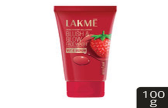 Lakme Blush & Glow Face Wash