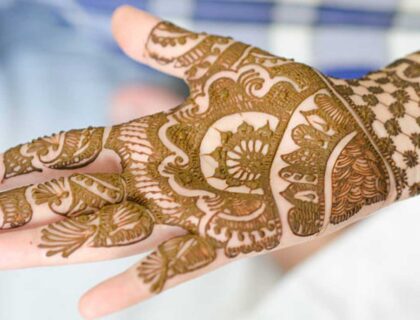 Instagram Stylish Royal Front Hand Mehndi Design